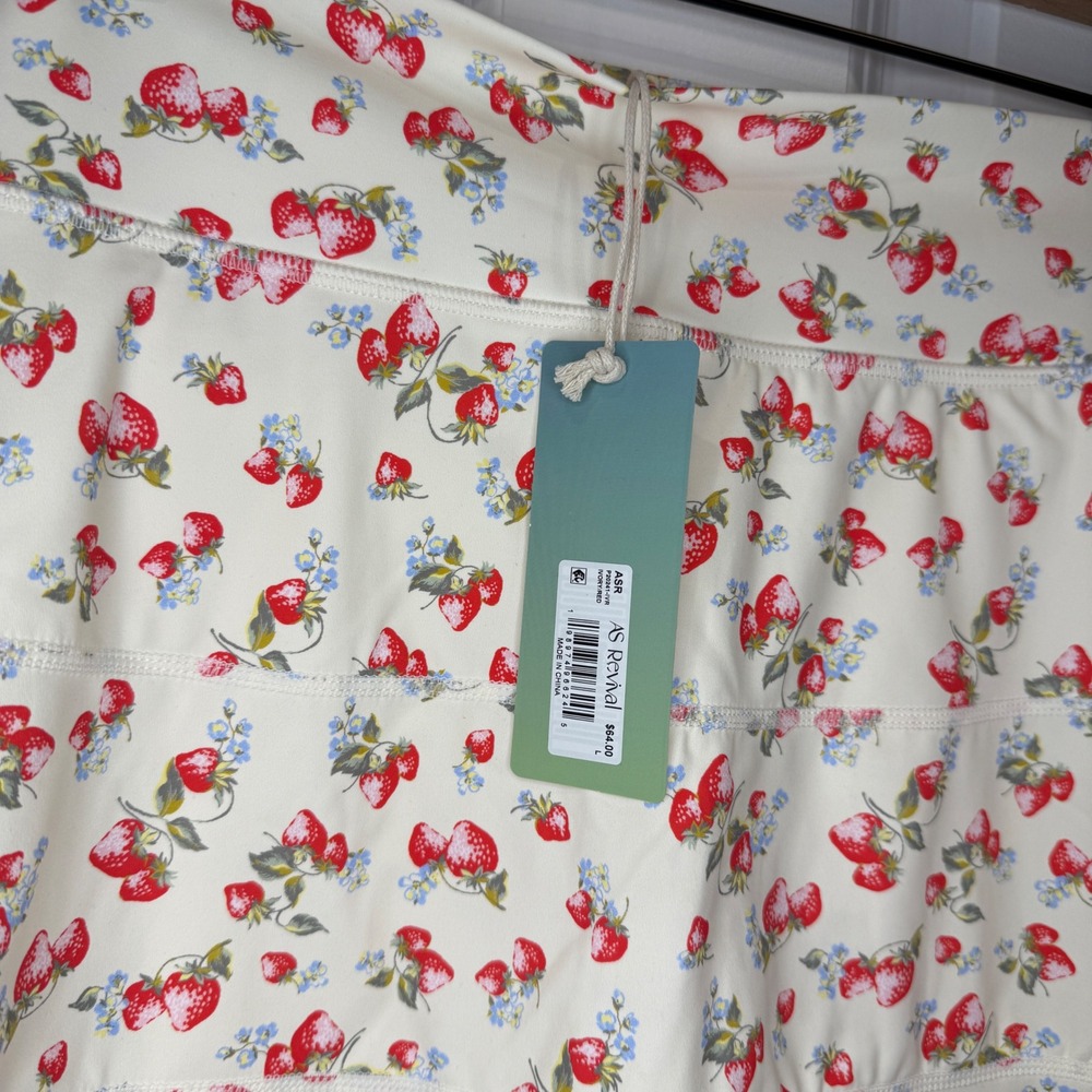 AS Revival Ivory Red Strawberry Print Tennis Skort Athletic Skirt Size Large - Picture 7 of 8